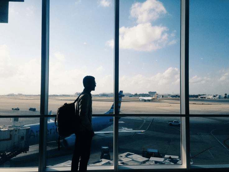 Foto avión despegando